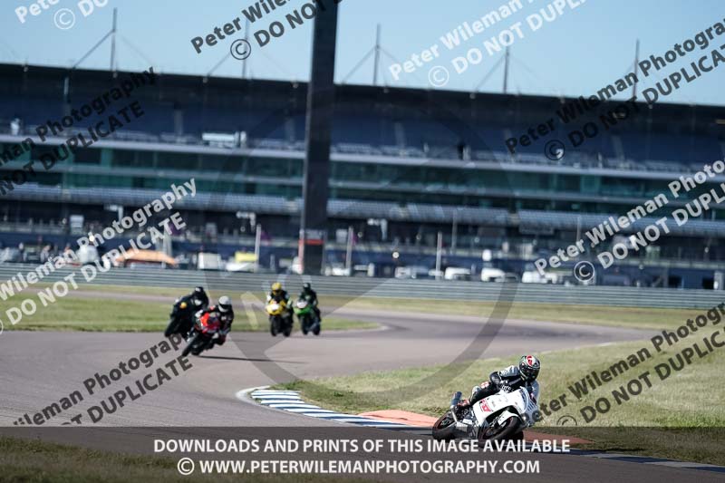 Rockingham no limits trackday;enduro digital images;event digital images;eventdigitalimages;no limits trackdays;peter wileman photography;racing digital images;rockingham raceway northamptonshire;rockingham trackday photographs;trackday digital images;trackday photos